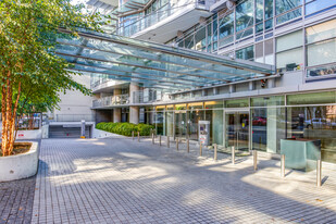 The Tate Downtown in Vancouver, BC - Building Photo - Building Photo