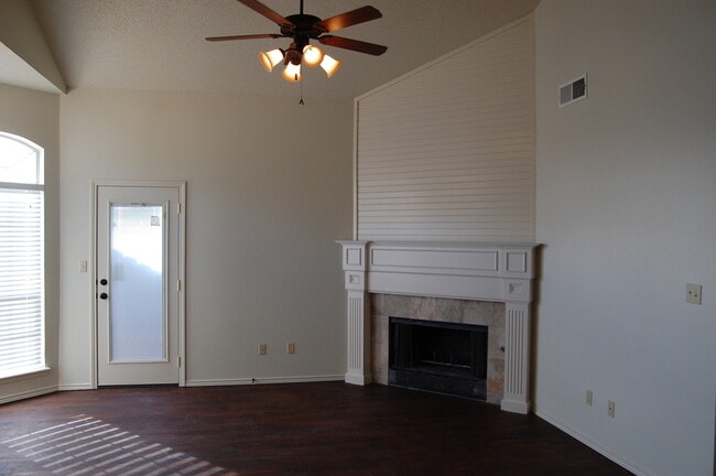 4806 66th St in Lubbock, TX - Building Photo - Building Photo