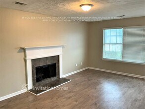 6866 Smoke Ridge Dr in College Park, GA - Building Photo - Building Photo