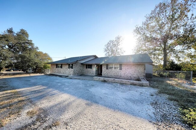 property at 236 N Valley View Dr