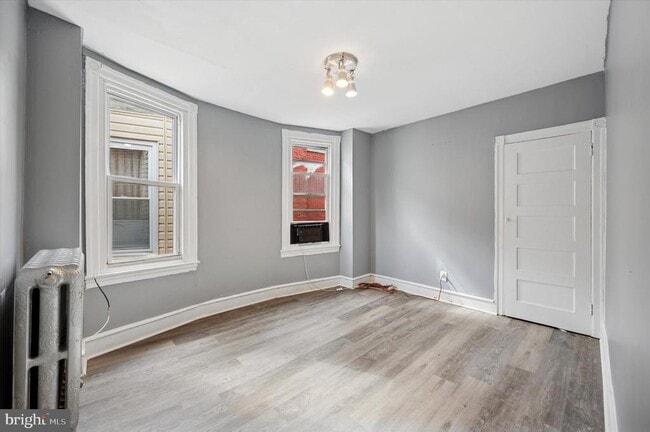 5841 N 12th St in Philadelphia, PA - Building Photo - Building Photo