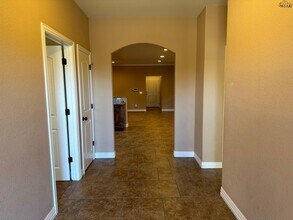 6018 Oakmont Dr in Wichita Falls, TX - Building Photo - Building Photo