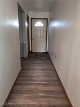 10315 Marne Rd in Frazeysburg, OH - Building Photo - Building Photo