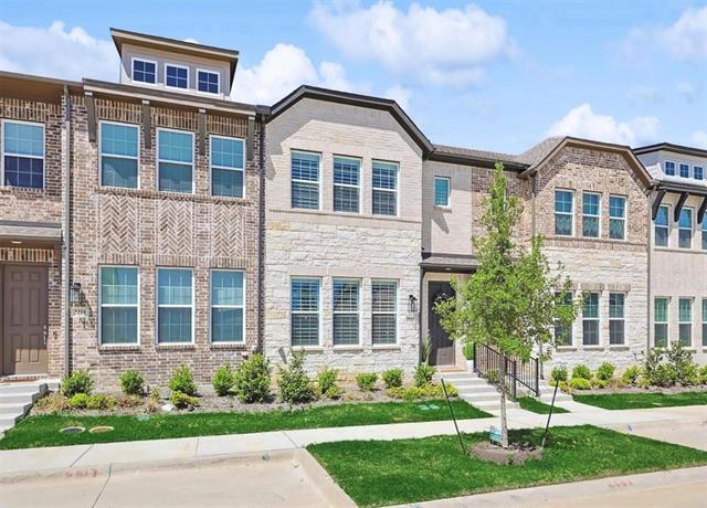 property at 2221 Adena Spgs Dr