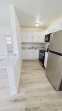 4450 SW 67th Ave, Unit S in Miami, FL - Building Photo - Building Photo