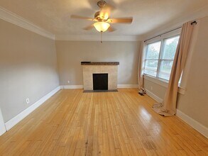 204 Parkins Mill Rd in Greenville, SC - Building Photo - Building Photo