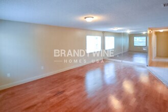 2606 32nd Village Ave in Tampa, FL - Building Photo - Building Photo