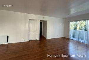 1121 Kings Rd in West Hollywood, CA - Building Photo - Building Photo