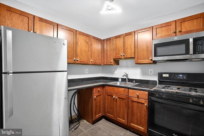 3105 Naylor Rd SE in Washington, DC - Foto de edificio - Building Photo