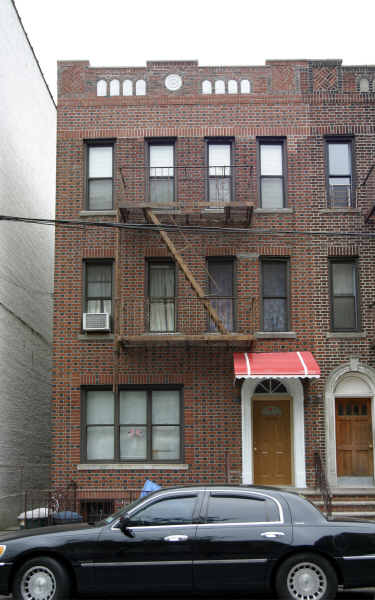 1240 Bay Ridge Ave in Brooklyn, NY - Foto de edificio