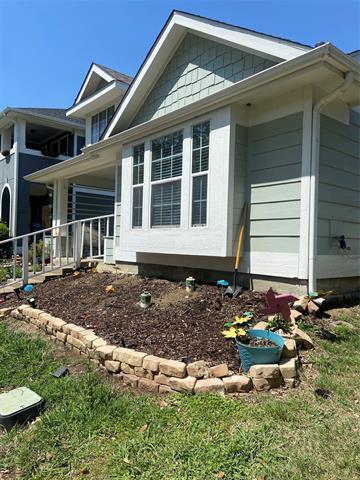 1709 Azalea Dr in Savannah, TX - Building Photo - Building Photo