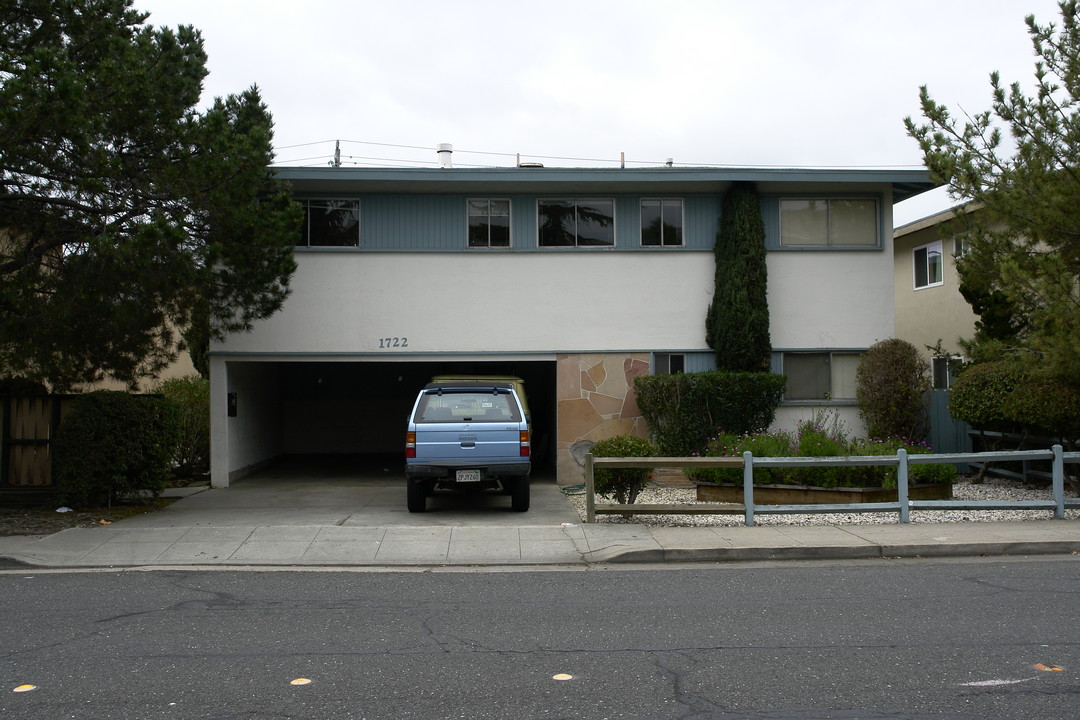 1722 S Grant St in San Mateo, CA - Building Photo