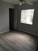 4999 Sable Pine Cir in West Palm Beach, FL - Building Photo - Building Photo