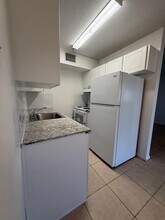 481 Sunshine Dr in Coconut Creek, FL - Building Photo - Building Photo