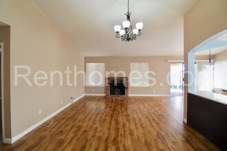 2711 Ridgeside Pl in Spring Valley, CA - Building Photo - Building Photo