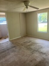 108 Kirk Dr in Aberdeen, NC - Building Photo - Building Photo