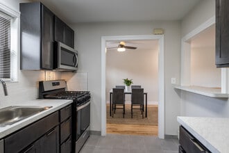 Bridgeton Apartments in Woodbridge, NJ - Foto de edificio - Interior Photo