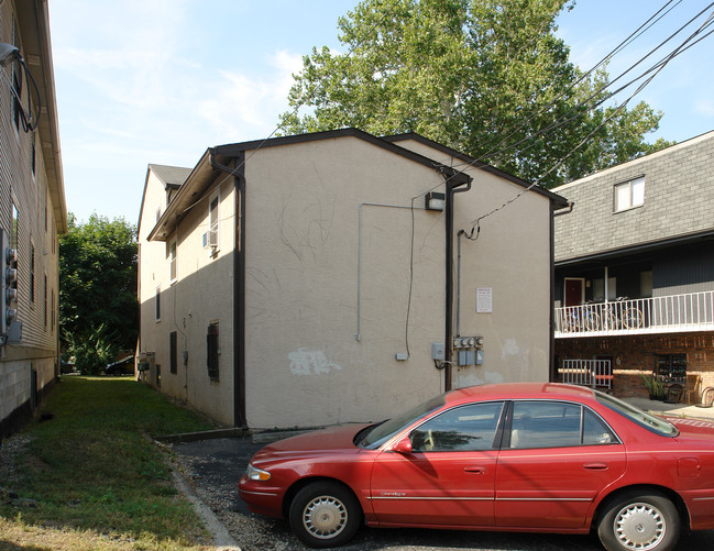 174 E 12th Ave in Columbus, OH - Building Photo - Building Photo