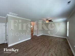 215 Outwater Ridge Dr in Garner, NC - Foto de edificio - Building Photo