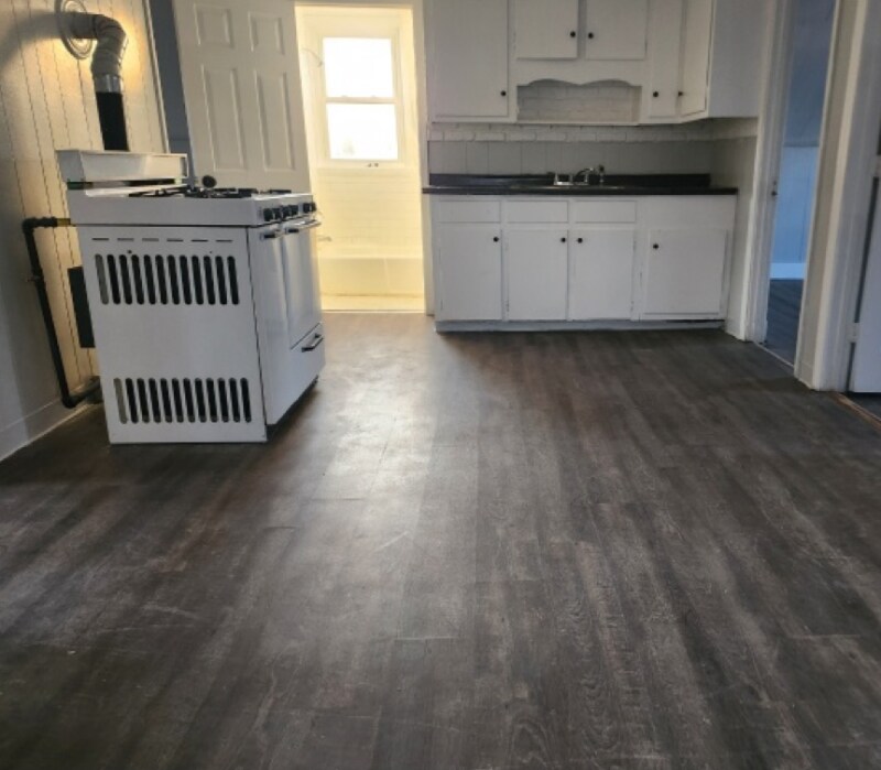 117 Cisco St in Southbridge, MA - Building Photo