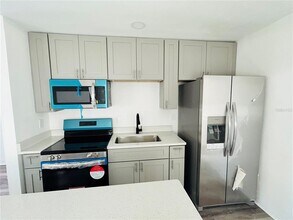 2506 Auburn St S in St. Petersburg, FL - Building Photo - Building Photo