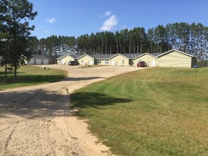 679 Unshakeable Faith Ln N W in Bemidji, MN - Building Photo - Building Photo