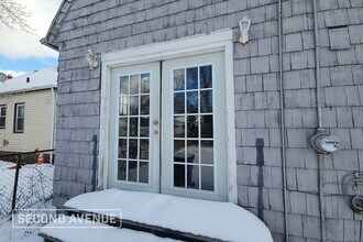 3870 Lee Heights Blvd in Cleveland, OH - Foto de edificio - Building Photo