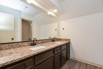 8231 Bo Jack Dr in Houston, TX - Building Photo - Building Photo