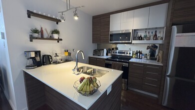 71 Duke Rue in Montréal, QC - Building Photo - Building Photo