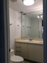 7799 SW 102nd Ln in Miami, FL - Foto de edificio - Building Photo