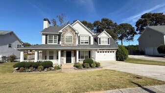 3860 Morgan Box Ct NE in Buford, GA - Building Photo