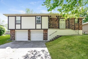 1417 N Millburn Ave in Independence, MO - Building Photo