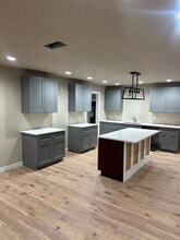 3902 Glenwood Dr in Brownwood, TX - Building Photo - Building Photo