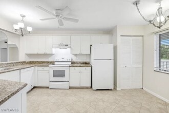 260 Belina Dr in Naples, FL - Building Photo - Building Photo