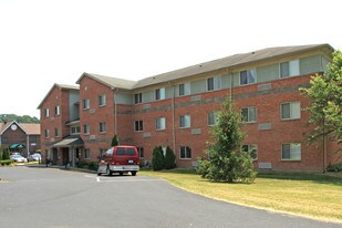 Chapel House Taylorsville in Taylorsville, KY - Building Photo