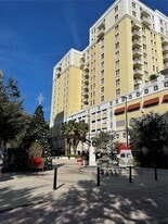 628 Cleveland St in Clearwater, FL - Building Photo
