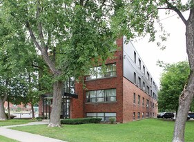 42 Saranac Blvd Apartments