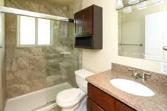 Wyndham Hill Apartments in Ann Arbor, MI - Building Photo - Interior Photo