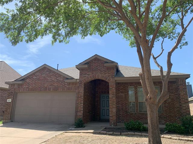 property at 940 Lake Grove Dr