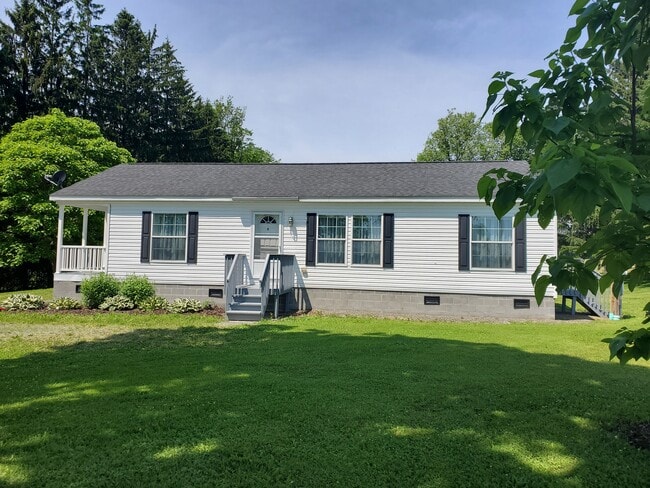 property at 782 Lansingville Rd