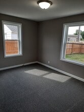 2115 Main St, Unit 2115 in Lafayette, IN - Foto de edificio - Building Photo