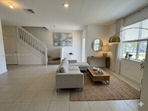 16227 SW 292nd St in Miami, FL - Building Photo - Building Photo