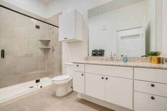 Park 7 in Fort Worth, TX - Building Photo - Building Photo