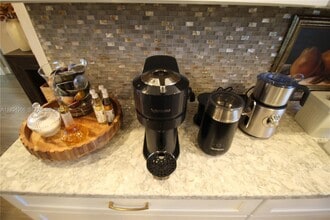 7370 S Ocean Dr in Jensen Beach, FL - Building Photo - Building Photo