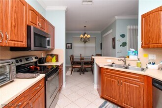 817 Carrick Bend Cir in Naples, FL - Building Photo - Building Photo
