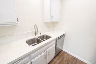 The O'Neil North Park in San Diego, CA - Building Photo - Interior Photo