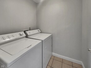 2338 Keystone Ct in Anderson, IN - Building Photo - Building Photo