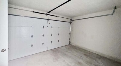 9838 Village Lance in San Antonio, TX - Building Photo - Building Photo