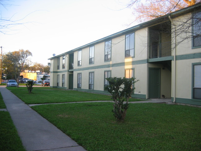 127 East Street in Lake Charles, LA - Building Photo - Building Photo