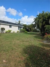 280 Lanchester Ct in Naples, FL - Building Photo - Building Photo